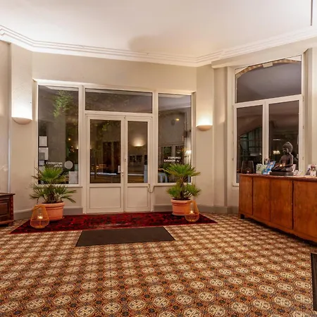 Providence Ξενοδοχείο 2*